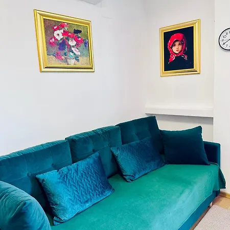 Panoramic With Balcony And Parcul Unirii View Apartment Alba Iulia